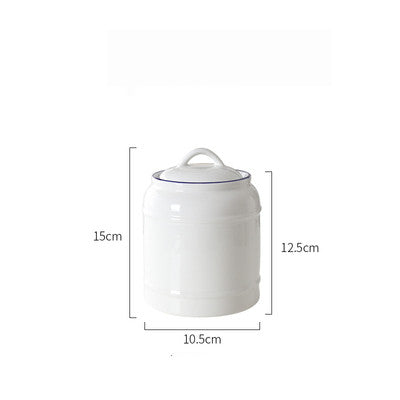 Large-capacity kitchen food bottle with lid